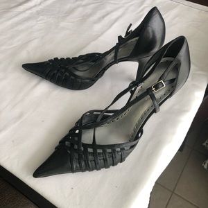 BCBG pointed toe heels 7m